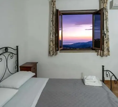 Azienda Agrituristica Le Prunelle *